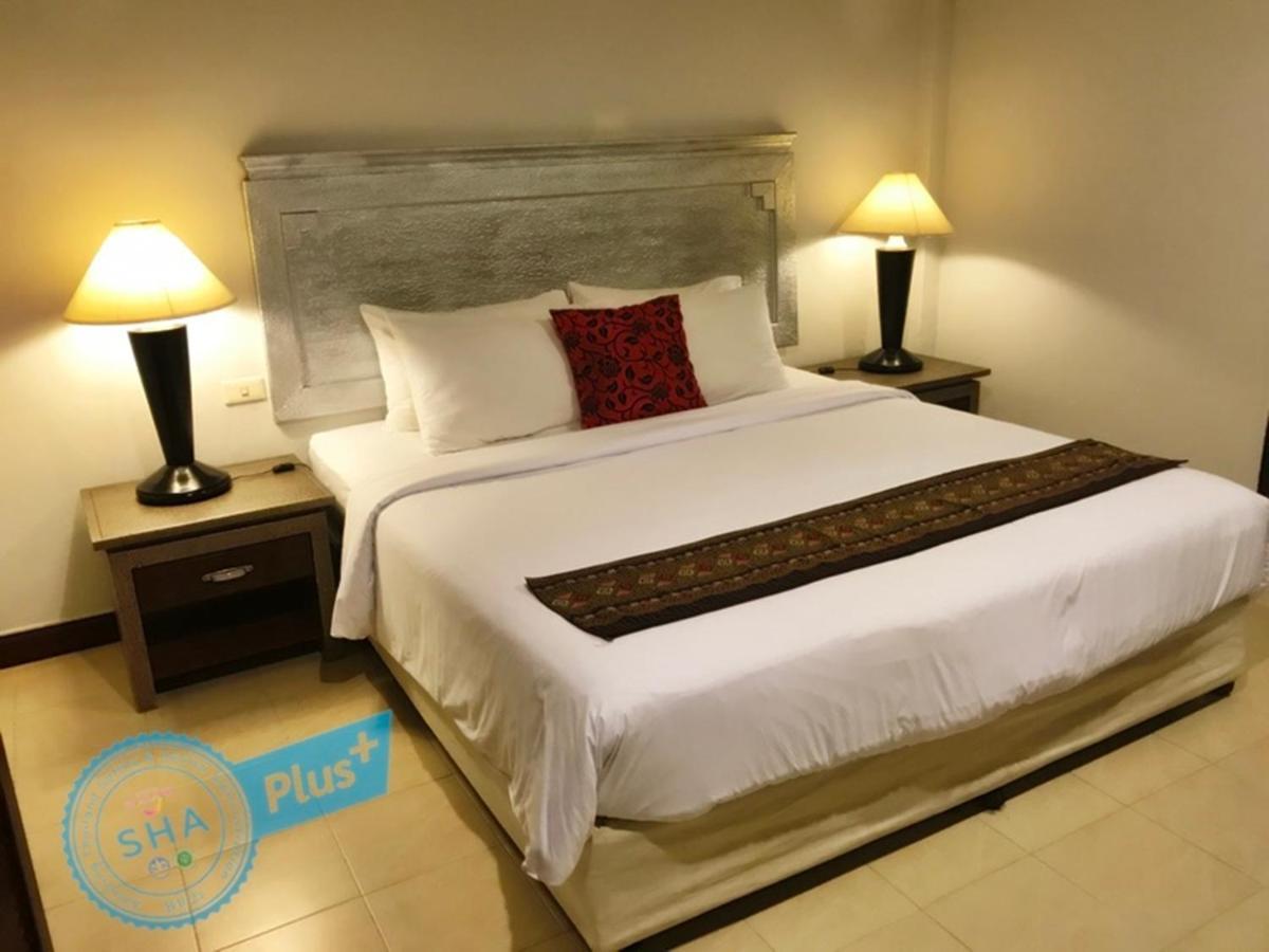 Отель Le Tanjong House Patong Экстерьер фото